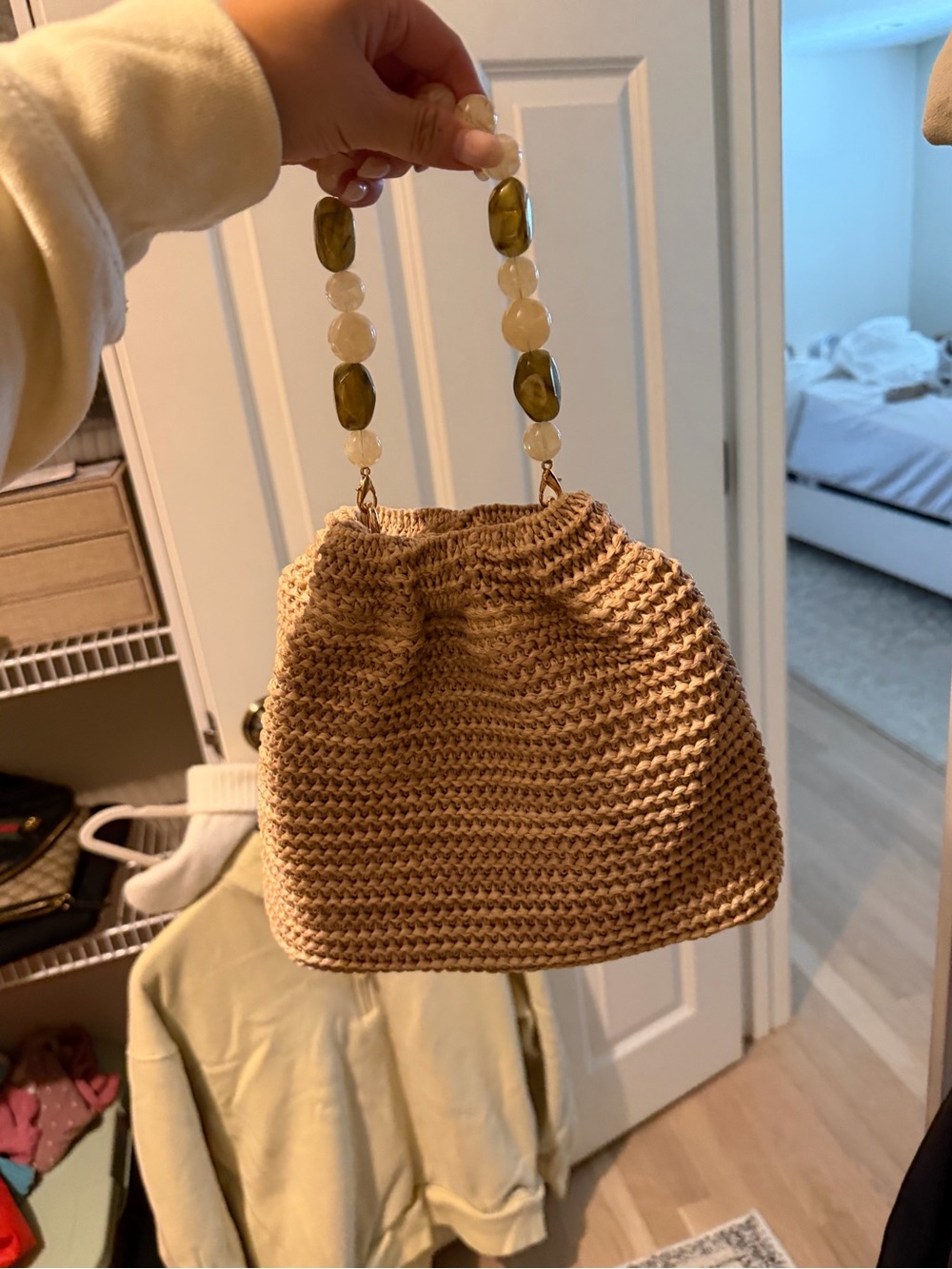 Woven Straw Beaded Handle Shoulder Bag - Tan